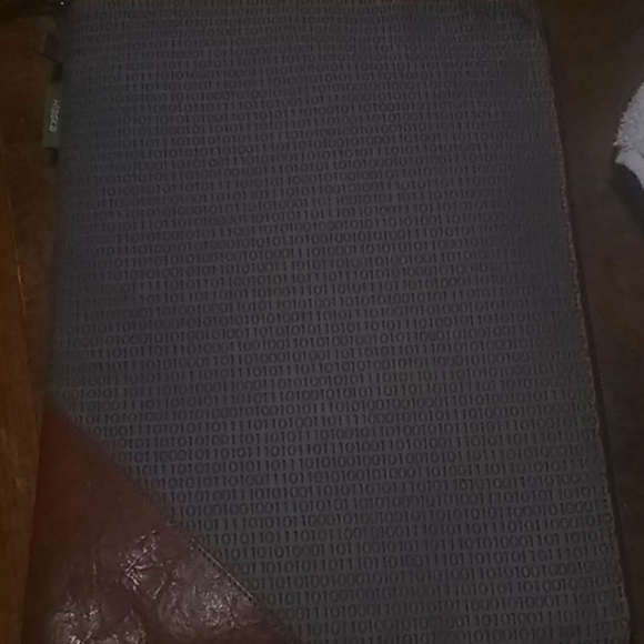 Laptop case - Picture 1 of 4